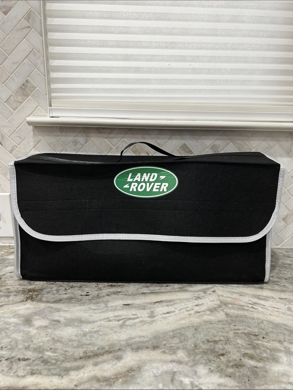 Land Rover Storage Bag.